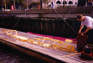 folding2.jpg (27347 bytes)