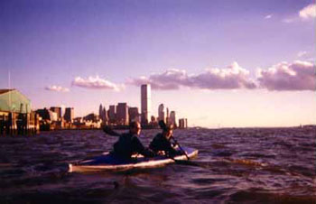 johnalistairwallst.jpg (23620 bytes)